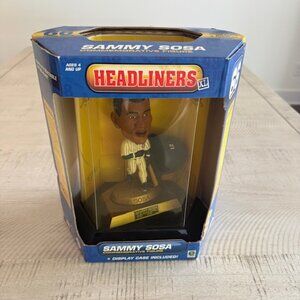 Vintage, Collectible Headliners Sammy Sosa (NIB) w (COA)